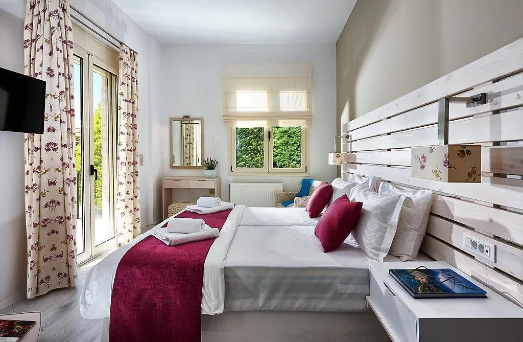 Villa Boutique Residence Foinikia